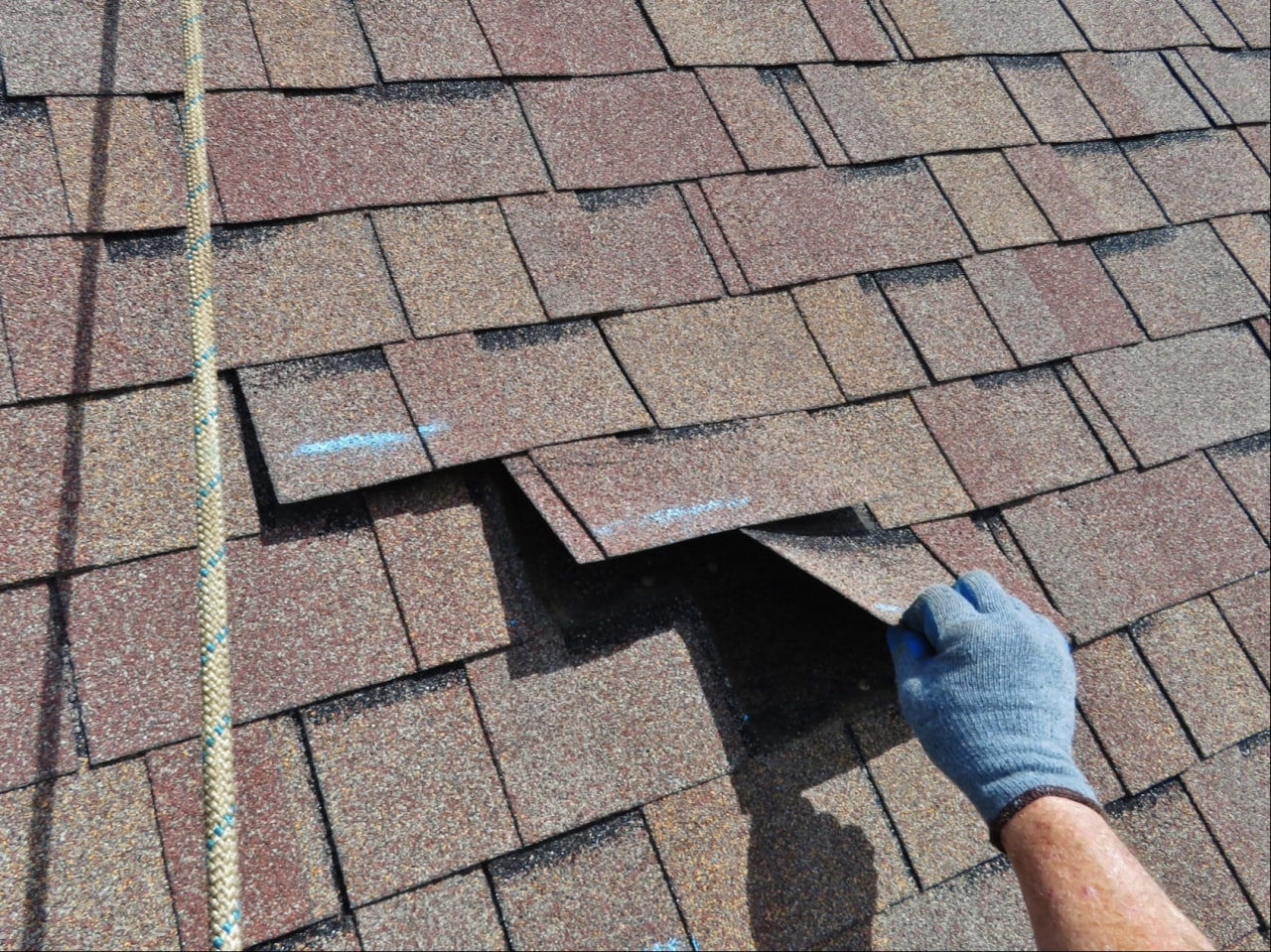 Guide To Know About Filing An Insurance Claim For Roof Damage
